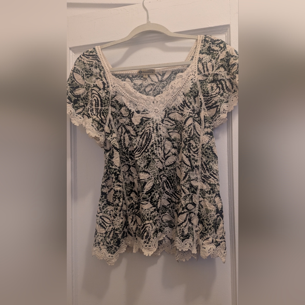 Democracy Lace and Patterned Top in Black and White